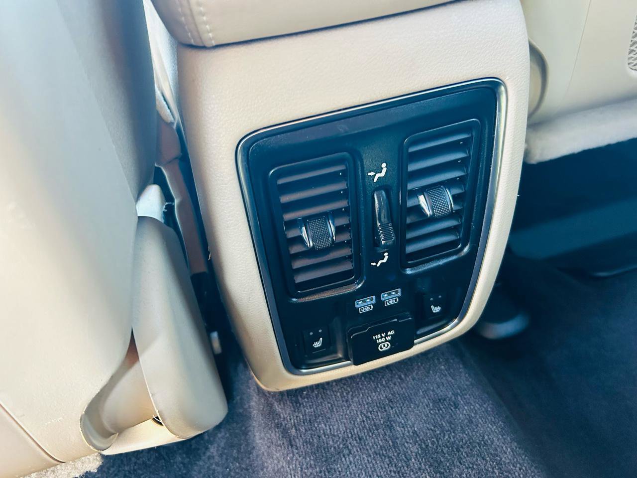 Used 2018 Dodge Durango Citadel w/ Technology Group AWD/4WD image 25