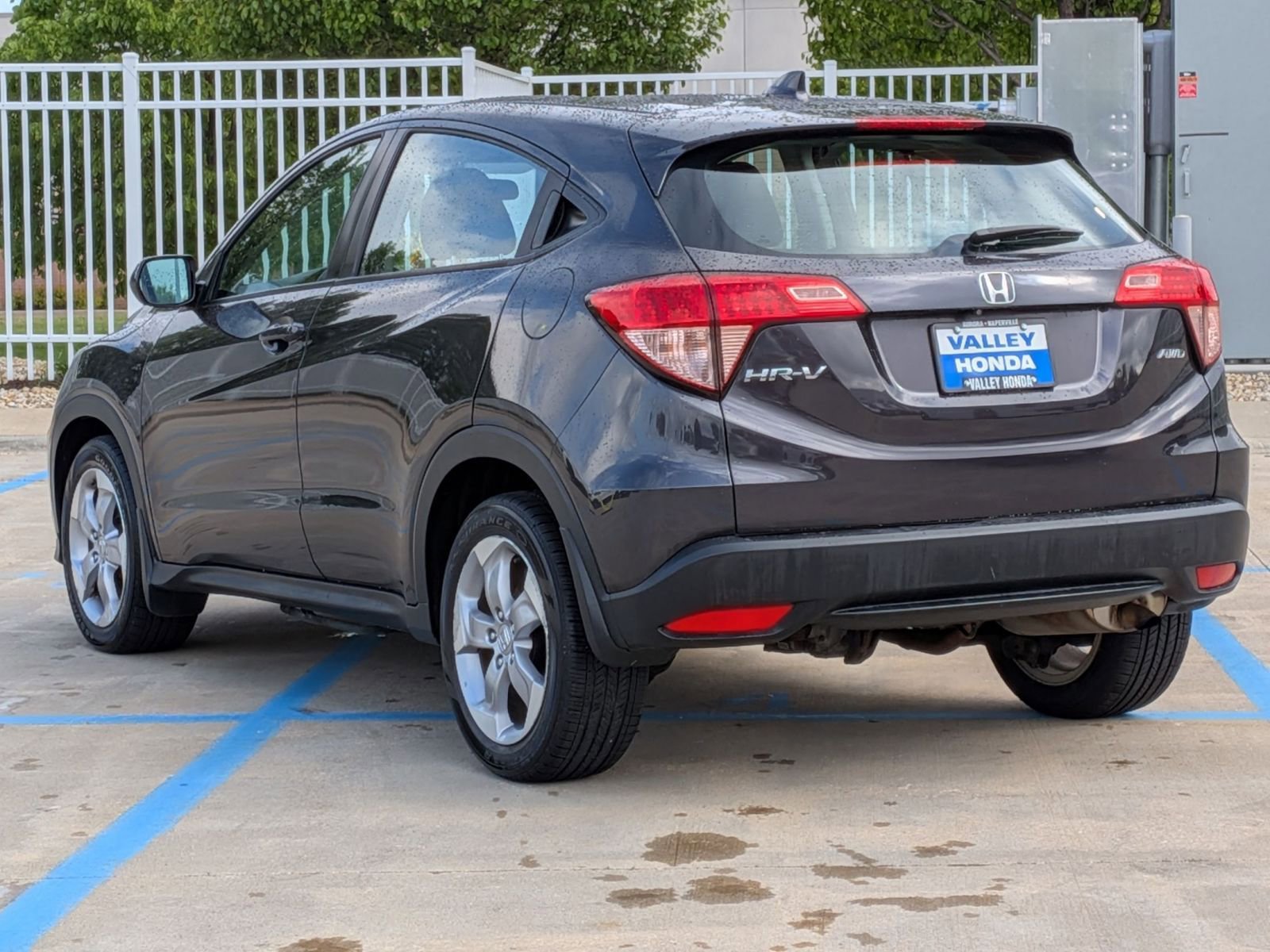 Used 2016 Honda HR-V LX image 8