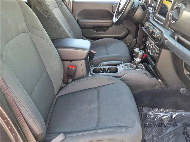 Used 2022 Jeep Gladiator Sport AWD/4WD image 19
