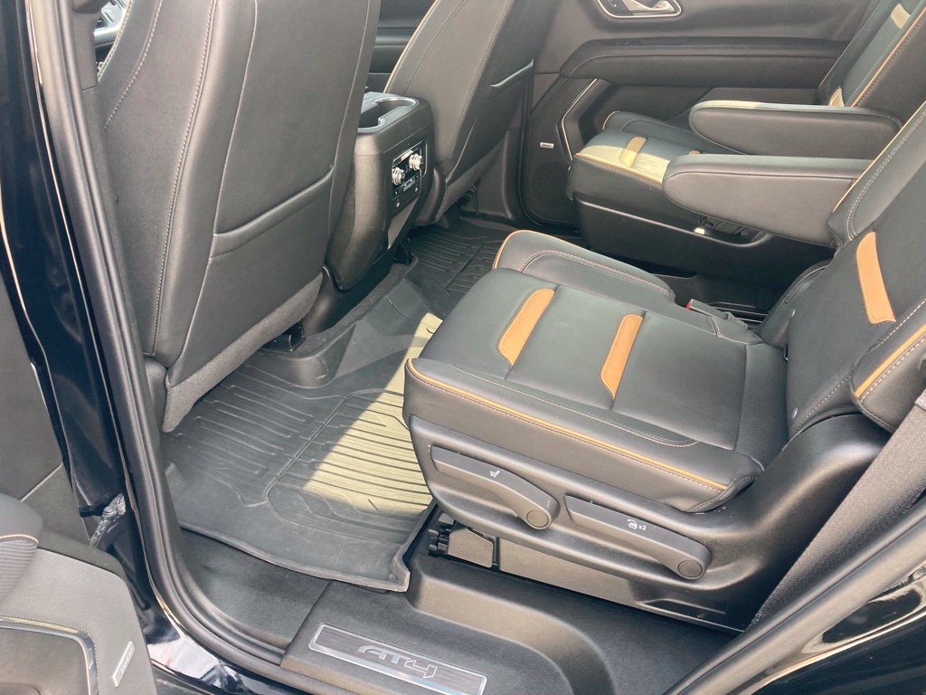 Certified 2023 GMC Yukon AT4 w/ LPO, Floor Liner Package AWD/4WD image 15