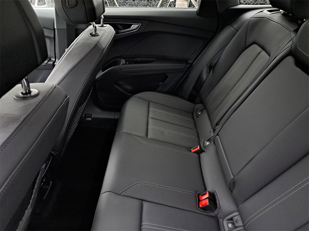 Certified 2024 Audi Q4 e-tron Premium Plus w/ Premium Plus image 27