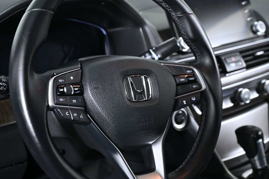 Used 2018 Honda Accord EX-L image 11