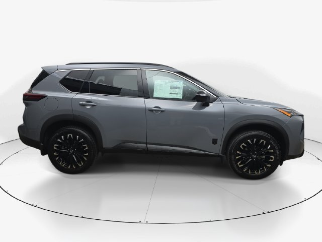 New 2027 Nissan Rogue Dark Armor FWD image 5