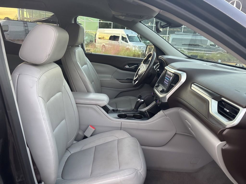 Used 2017 GMC Acadia SLT image 33