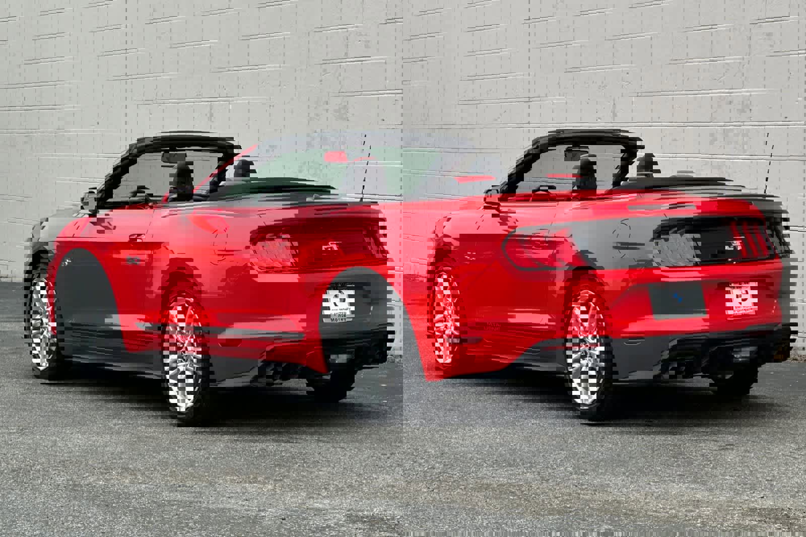 Used 2020 Ford Mustang GT Premium w/ Equipment Group 401A image 6