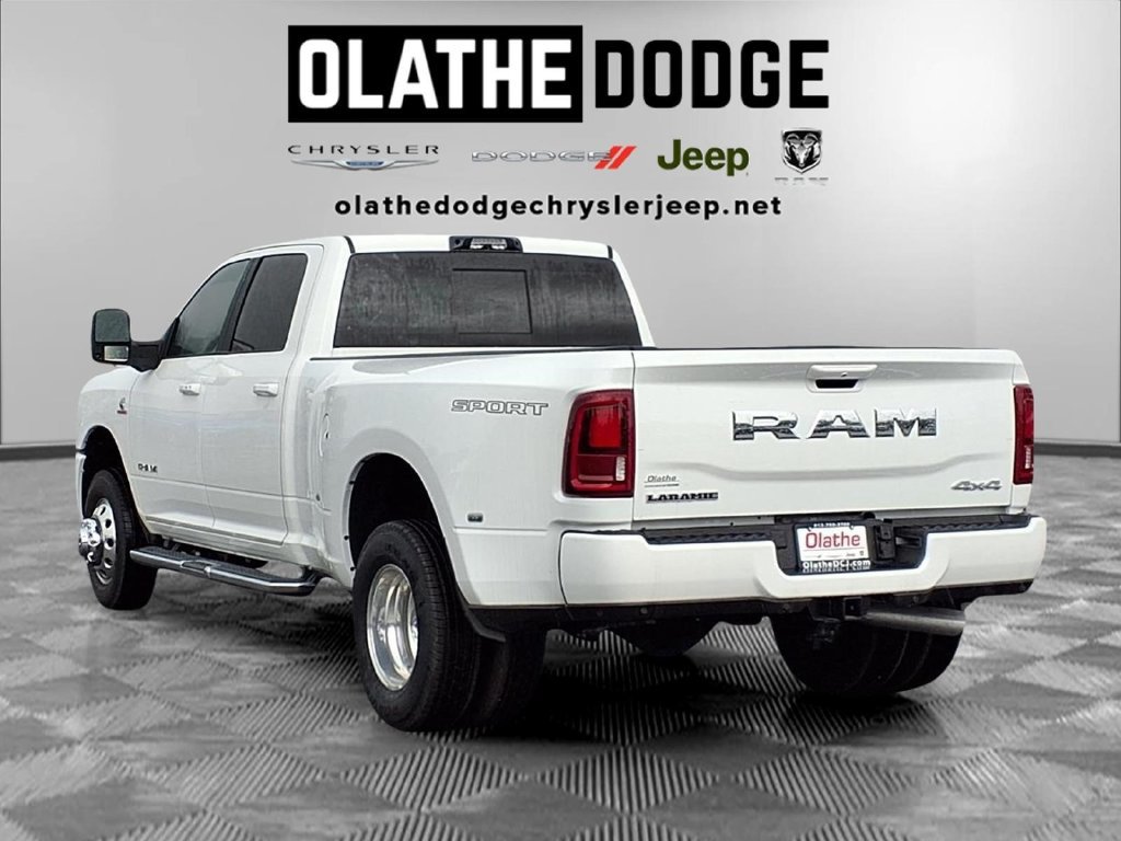 New 2027 RAM 3500 Laramie AWD/4WD image 3