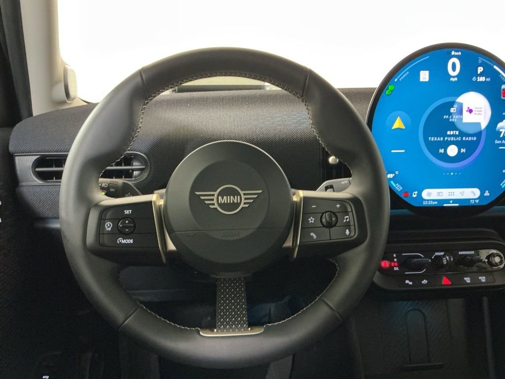 Certified 2025 MINI Cooper S FWD image 15
