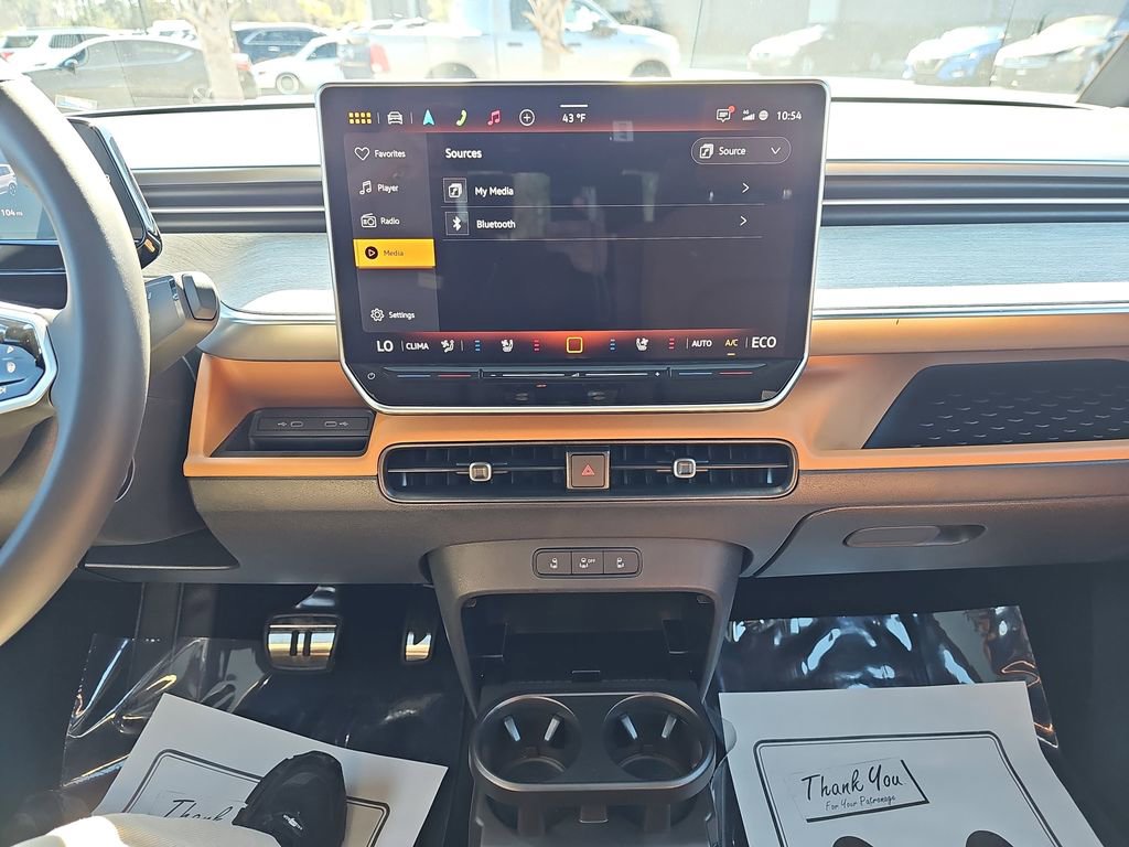 Used 2025 Volkswagen ID. Buzz Pro S Plus image 25