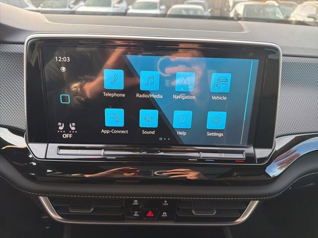 New 2026 Volkswagen Atlas Cross Sport SEL Premium R-Line image 11