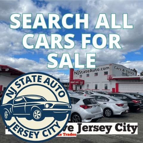 Used 2013 Nissan Versa SV FWD image 3