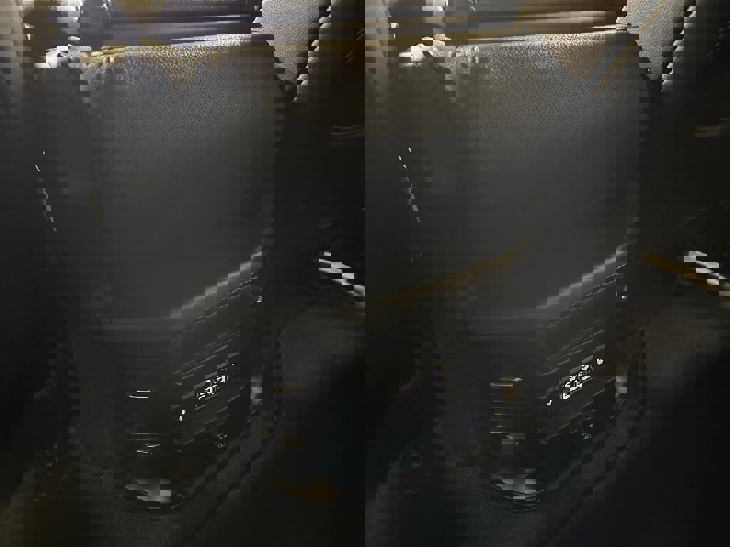 Used 2025 RAM 1500 Laramie image 45