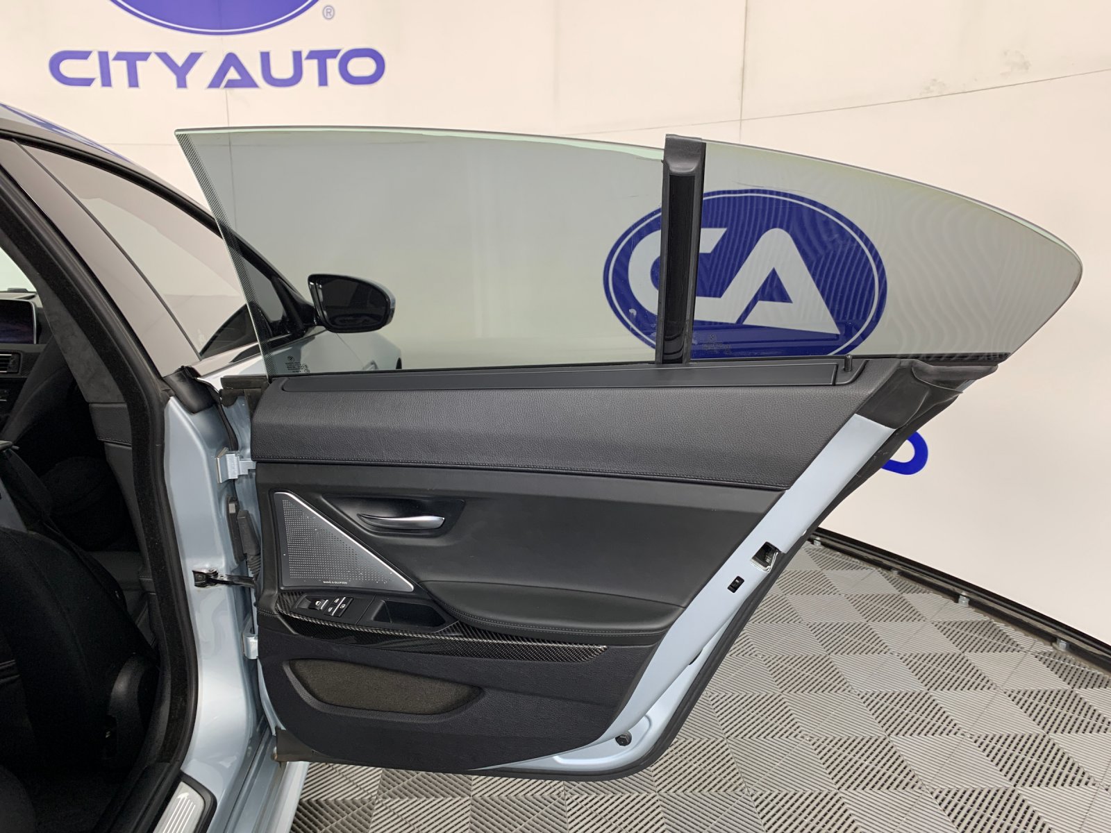 Used 2019 BMW M6 Gran Coupe w/ Competition Package RWD image 34