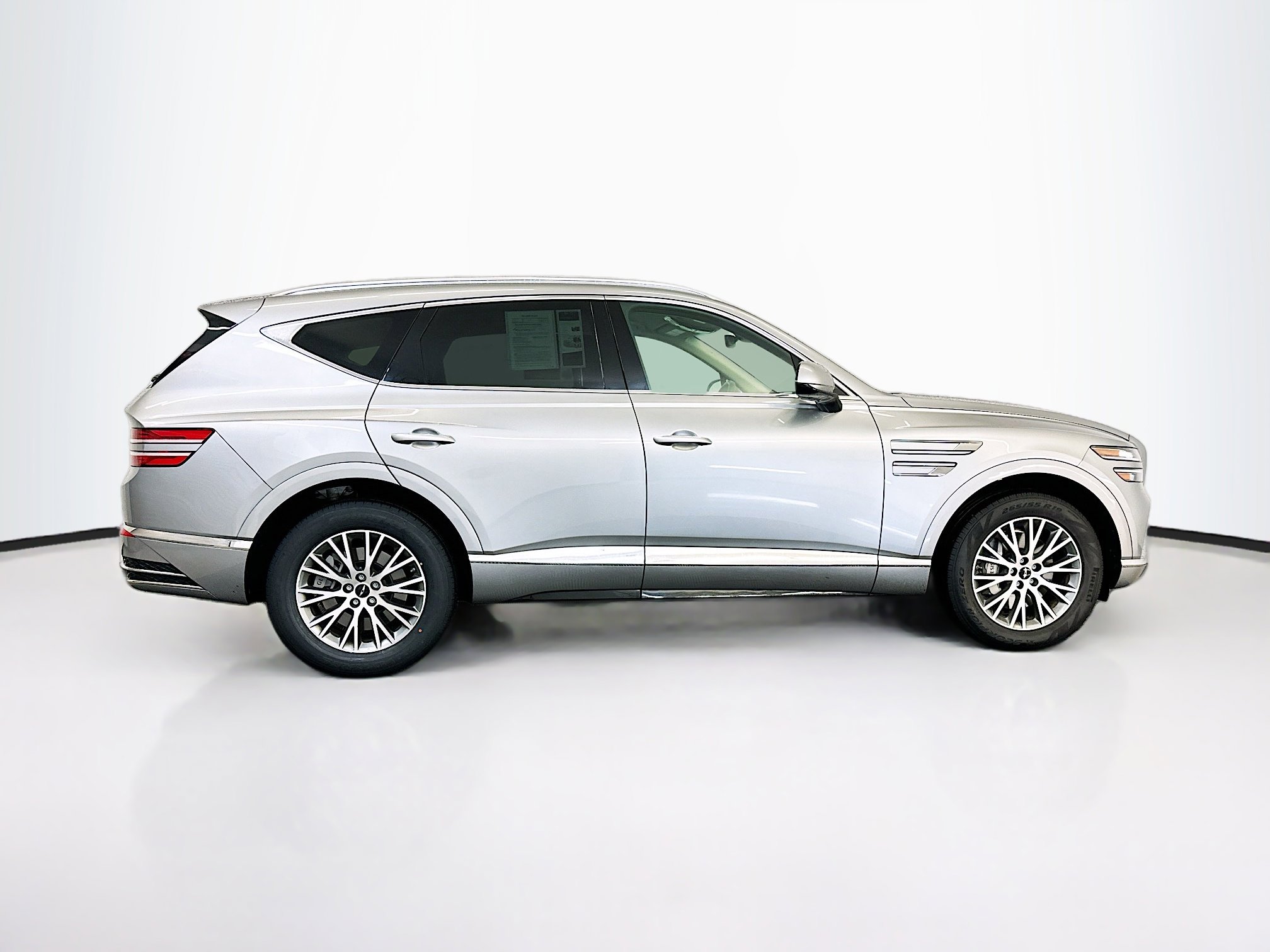 Used 2025 Genesis GV80 2.5T Standard AWD/4WD image 10