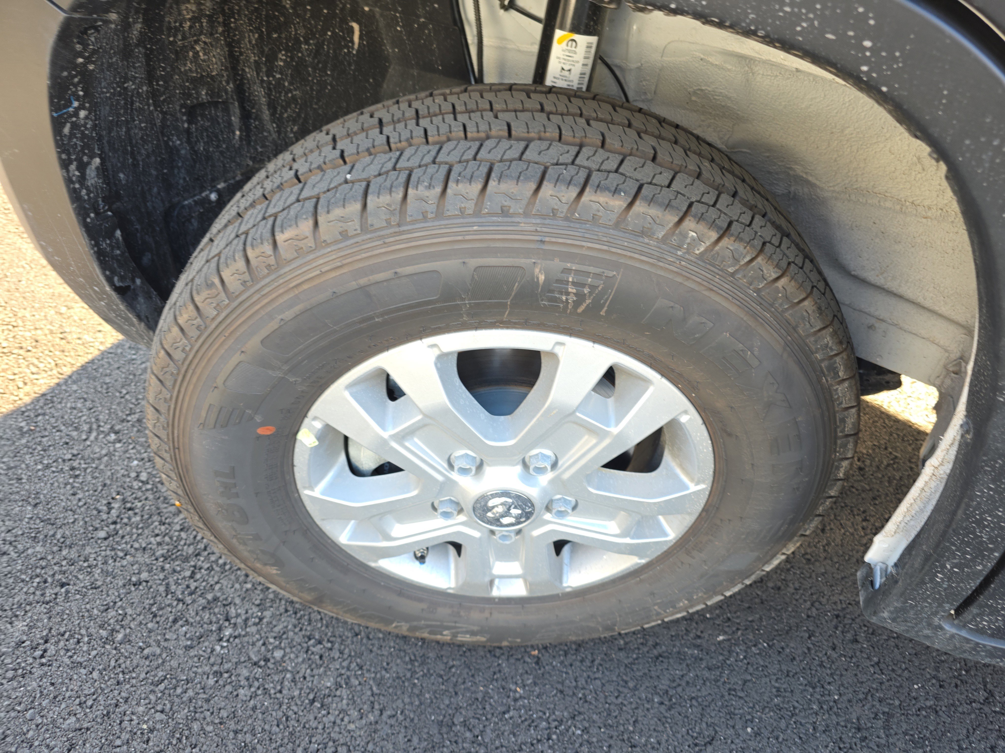 New 2026 RAM ProMaster 3500 w/ Quick Order Package 22G SLT image 35