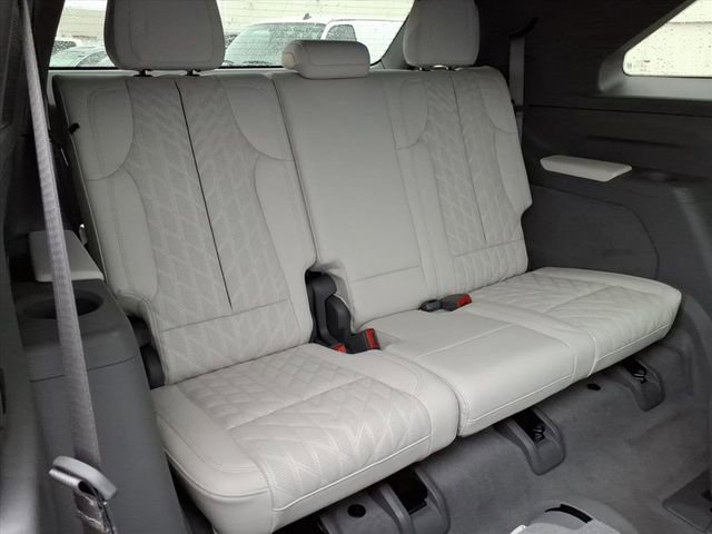 Used 2025 Cadillac Escalade IQ Luxury 1 image 23