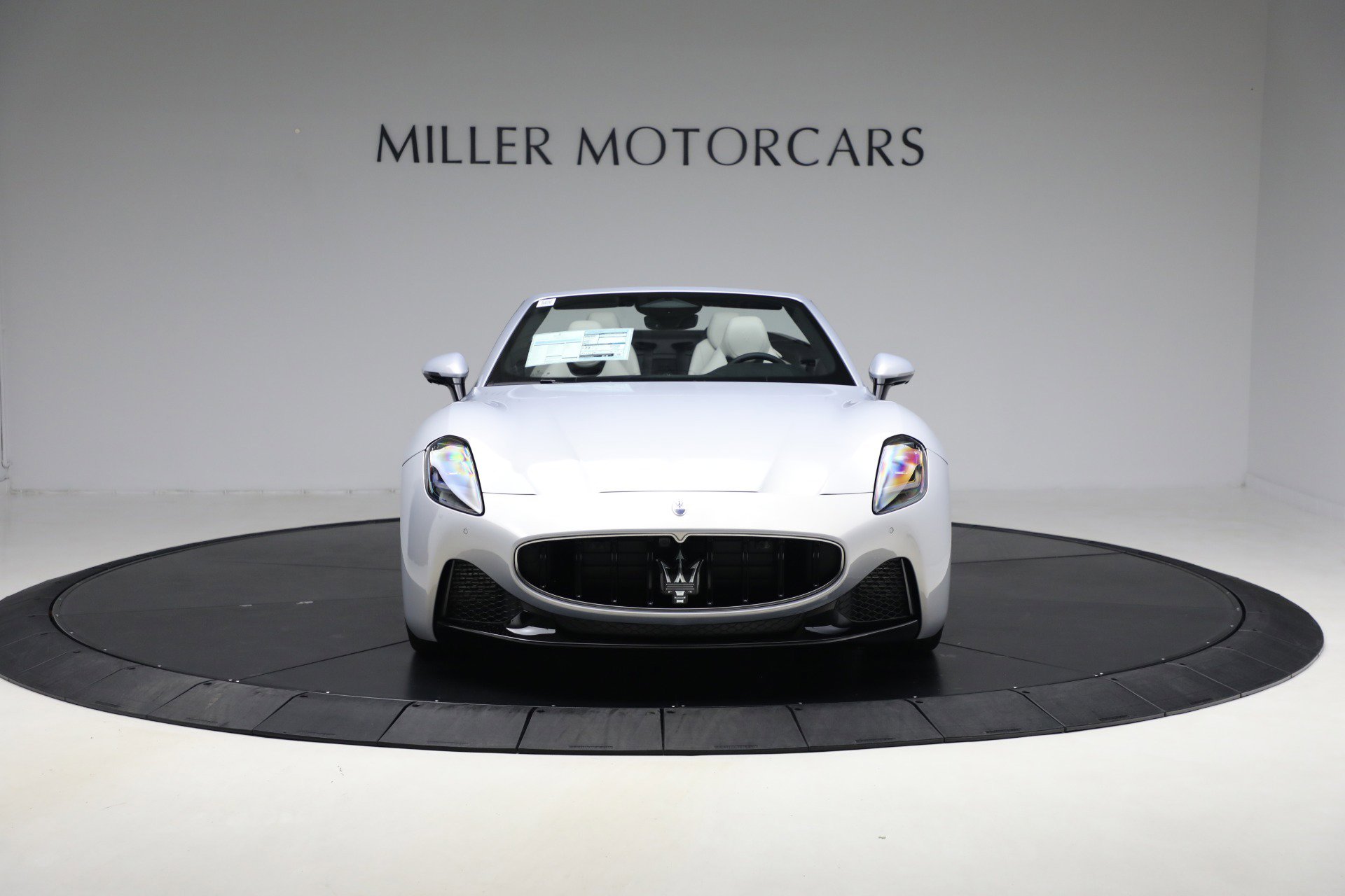 New 2026 Maserati GranCabrio Modena image 11