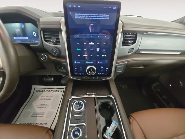 Certified 2024 Ford Expedition King Ranch AWD/4WD image 11