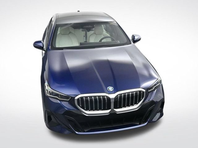 New 2027 BMW 550e xDrive AWD/4WD image 29