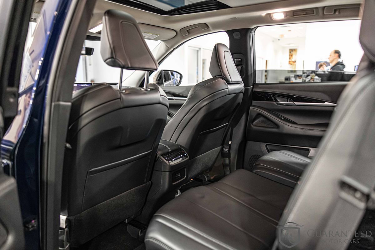 Used 2025 INFINITI QX60 Pure AWD/4WD image 32