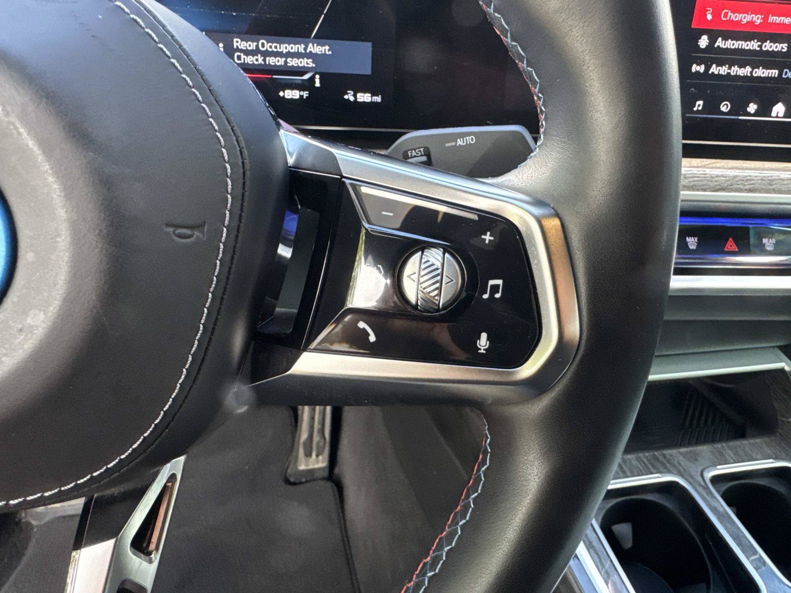Used 2024 BMW i7 M70 w/ Executive Package AWD/4WD image 28