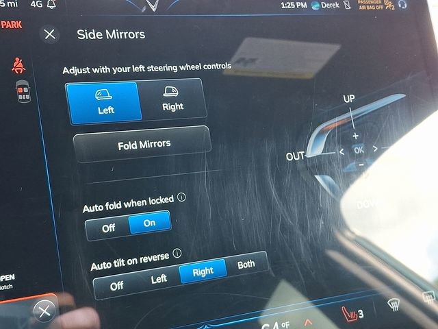 Used 2023 VinFast VF 8 Plus image 27