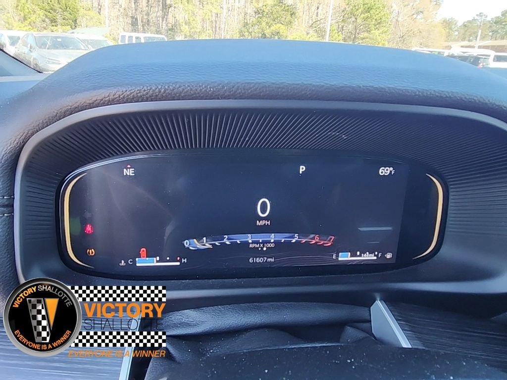 Certified 2024 Jeep Wagoneer Series II w/ Flexible Seating Group image 9