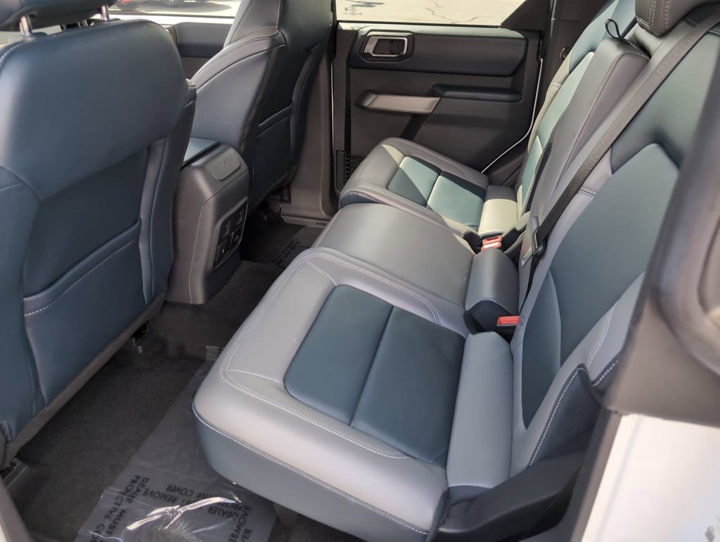 Used 2023 Ford Bronco Outer Banks image 24