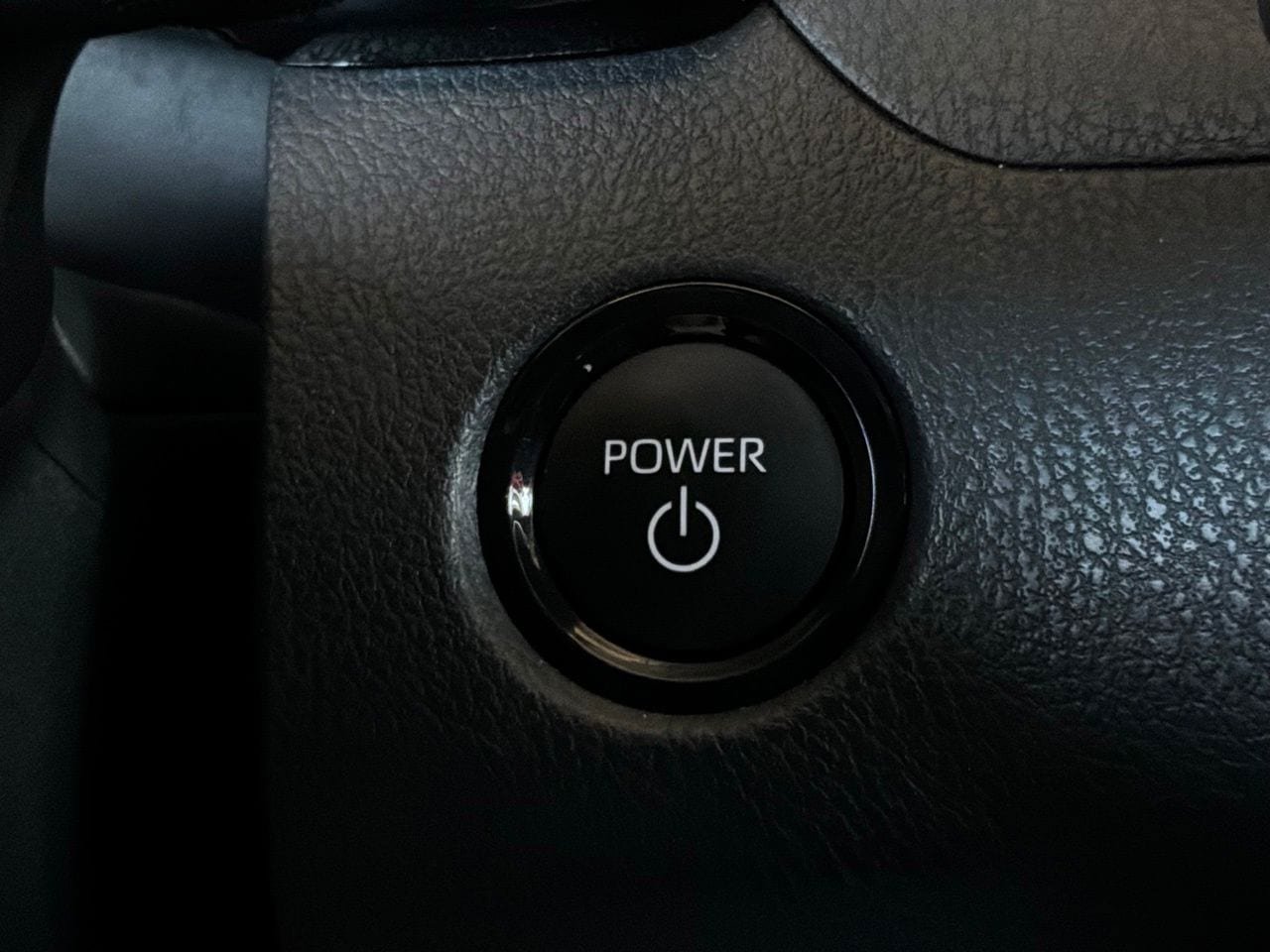 Used 2026 Toyota Camry SE FWD image 29