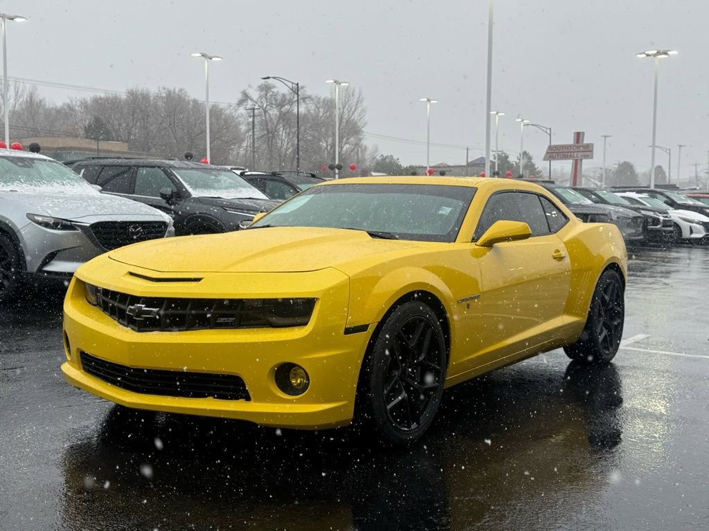Used 2013 Chevrolet Camaro SS w/ RS Package image 3