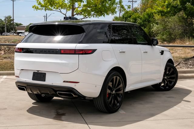 Used 2024 Land Rover Range Rover Sport Dynamic SE AWD/4WD image 11
