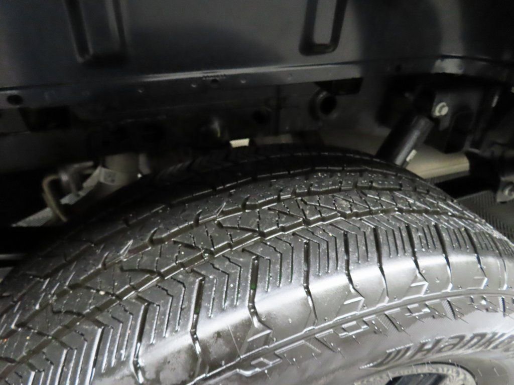 Used 2025 Ford F150 Lariat image 39