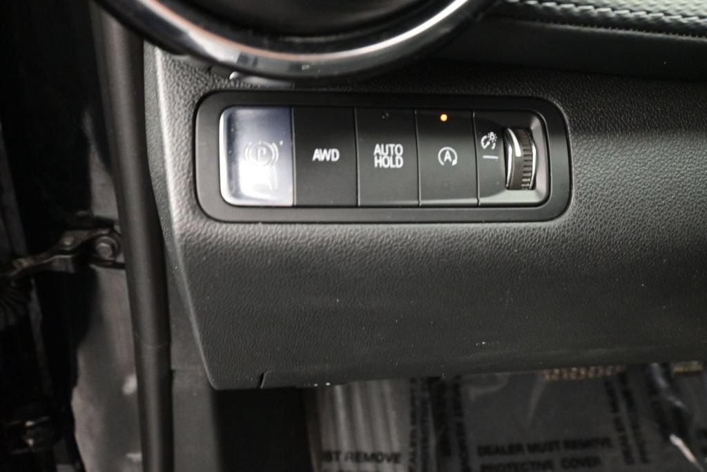 Used 2026 Chevrolet Equinox LT AWD/4WD image 24