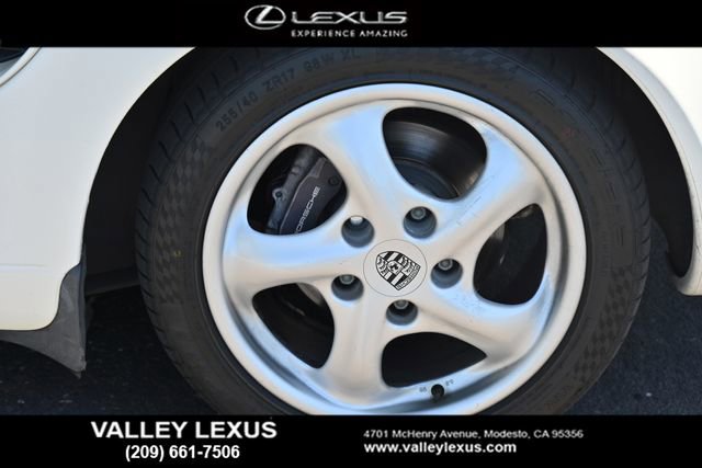 Used 2000 Porsche Boxster RWD image 10