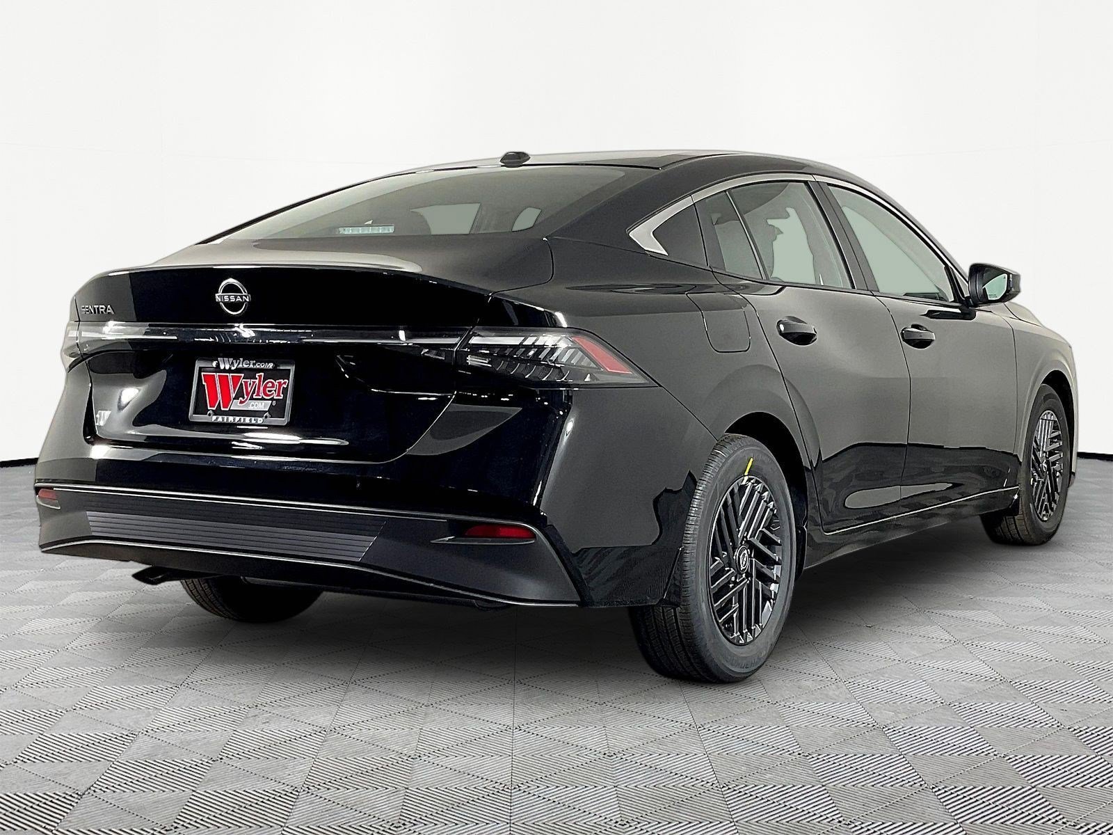 New 2026 Nissan Sentra SV w/ SV Convenience Package FWD image 7