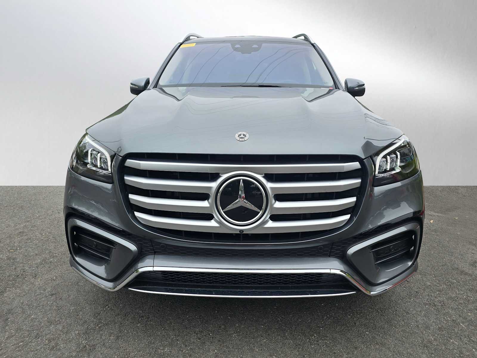 Used 2026 Mercedes-Benz GLS 450 4MATIC image 8