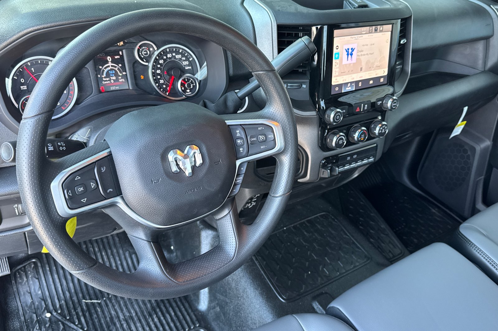 New 2026 RAM 3500 Tradesman w/ Chrome Appearance Group A RWD image 11
