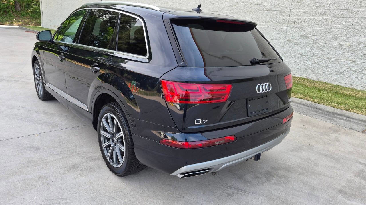 Used 2017 Audi Q7 3.0T Premium Plus image 5