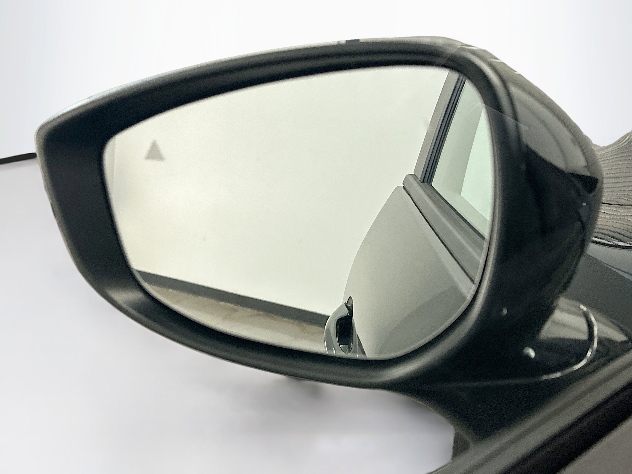 Used 2025 MAZDA CX-50 2.5 Hybrid w/ Preferred Pkg image 16