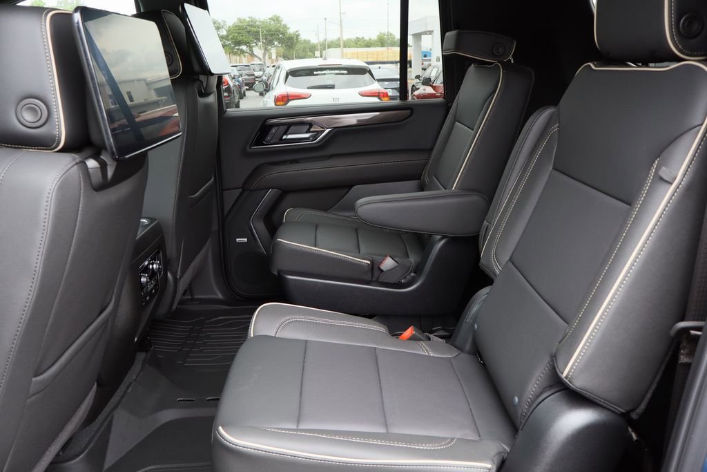 New 2026 GMC Yukon XL Elevation w/ Elevation Premium Package AWD/4WD image 27