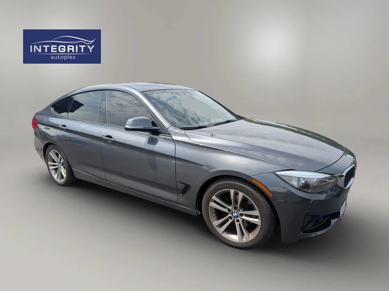 Used 2016 BMW 328i Gran Turismo xDrive AWD/4WD image 7