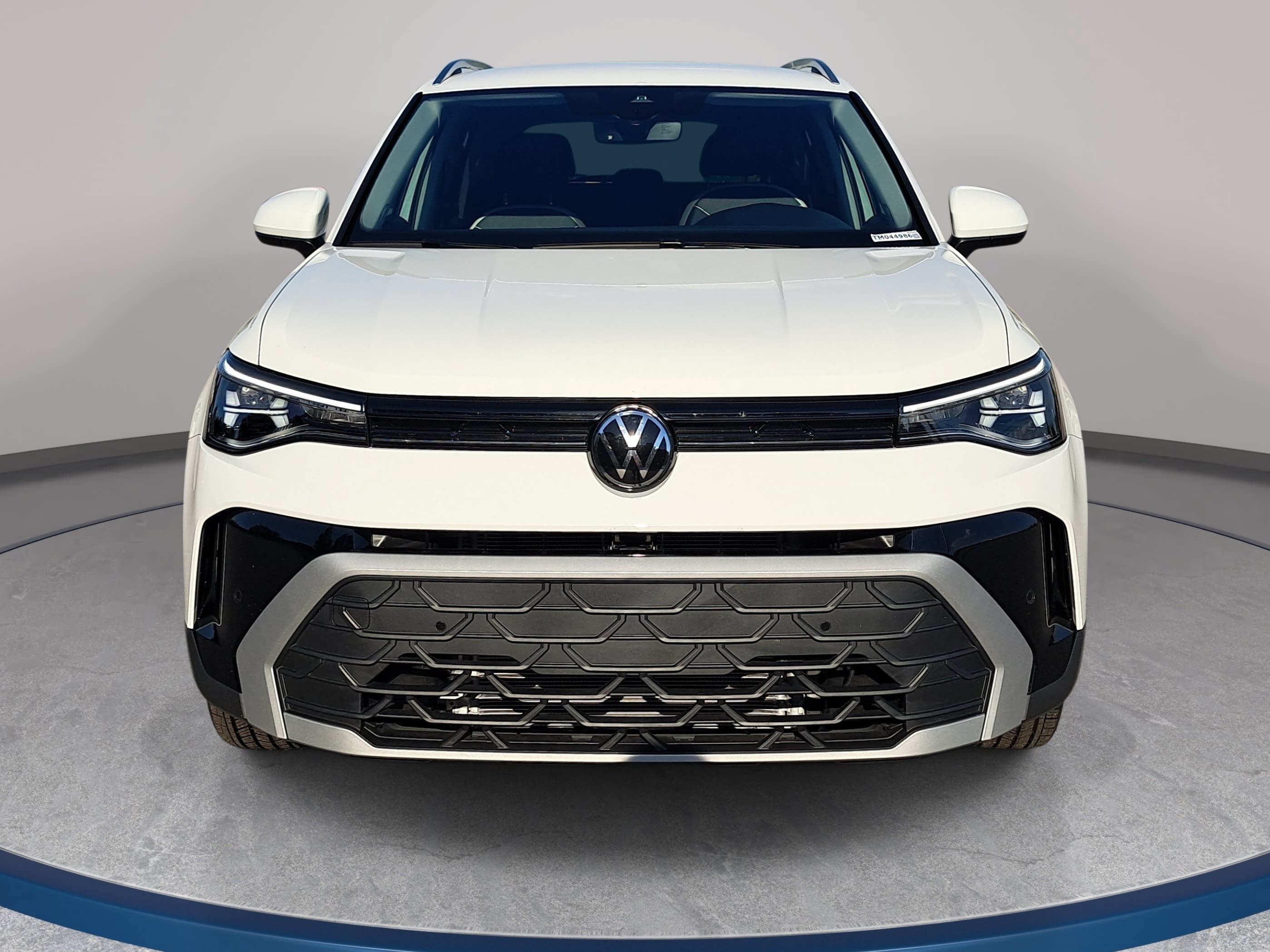 Certified 2026 Volkswagen Taos SE FWD image 2