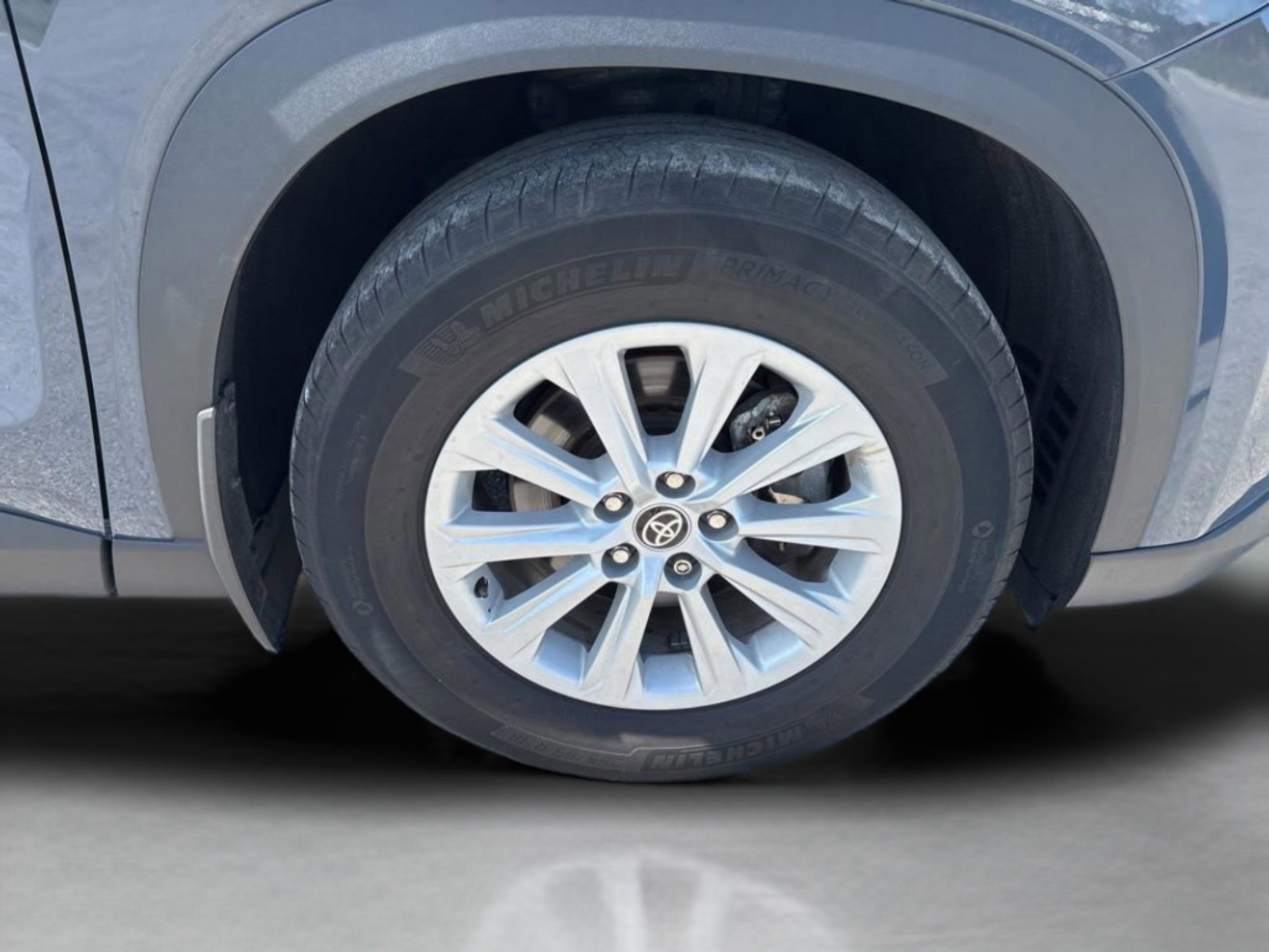 Certified 2024 Toyota Grand Highlander AWD image 49