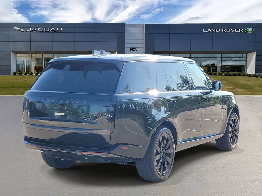 New 2026 Land Rover Range Rover Long Wheelbase SE AWD/4WD image 3