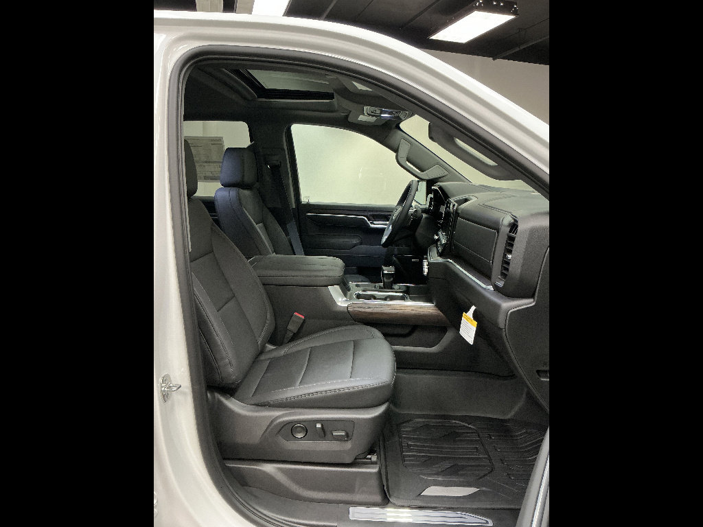 New 2026 GMC Sierra 1500 SLT w/ SLT Premium Package image 24