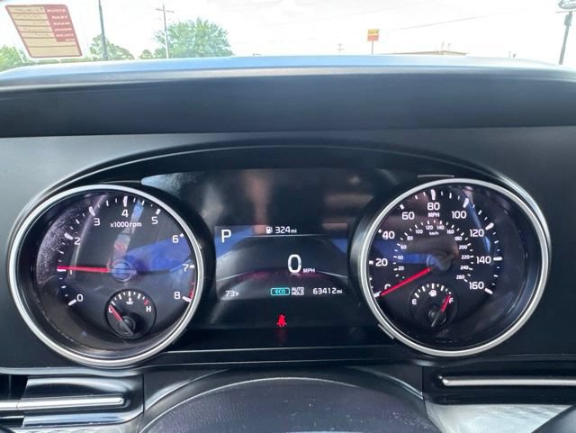 Used 2023 Kia Carnival LX FWD image 12