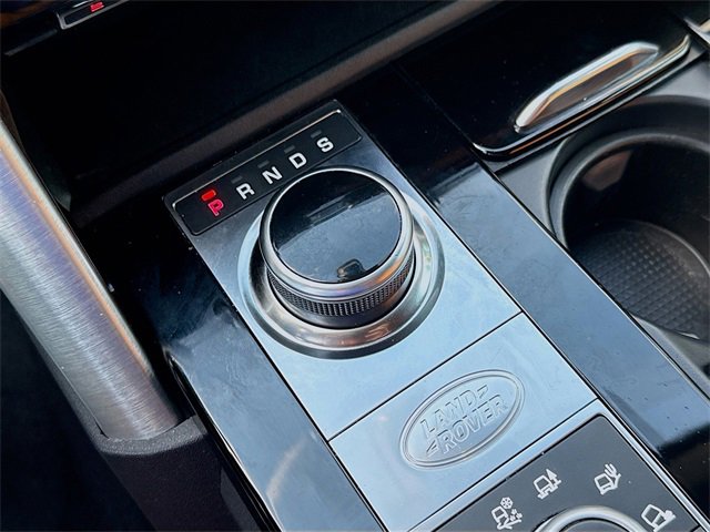 Used 2019 Land Rover Discovery HSE Luxury image 16