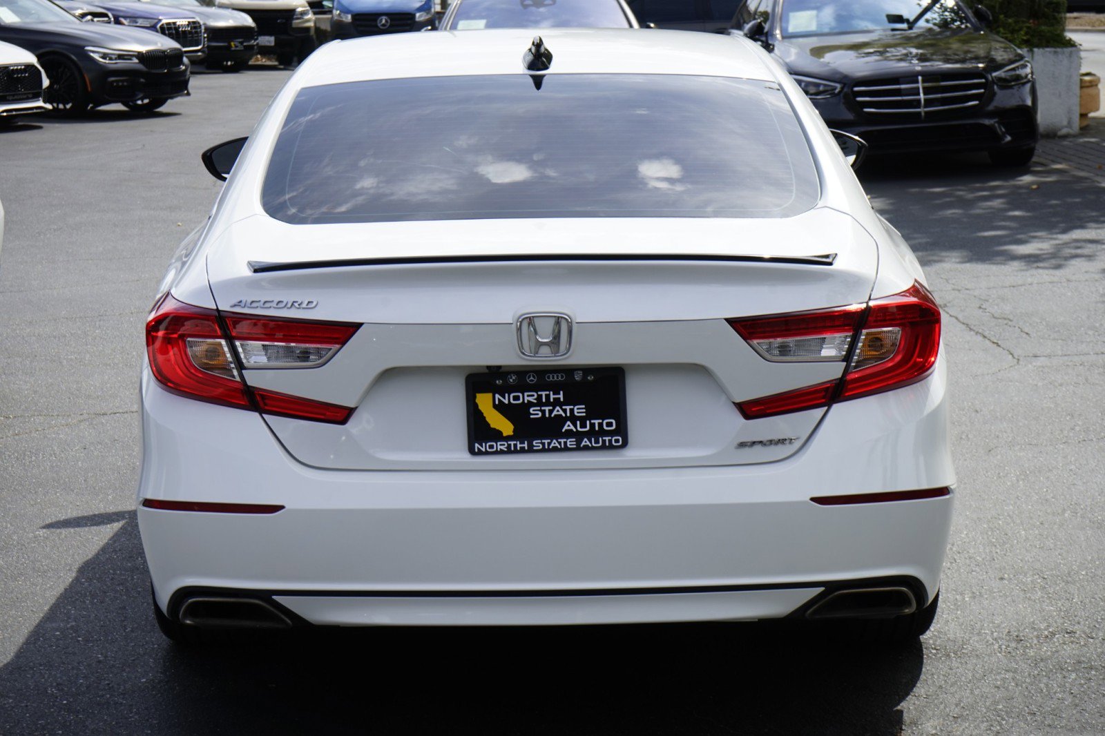 Used 2021 Honda Accord Sport image 9