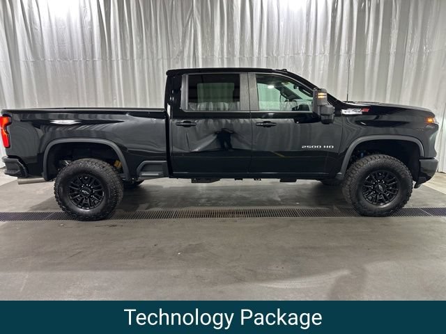 Certified 2025 Chevrolet Silverado 2500 ZR2 w/ Technology Package AWD/4WD image 2