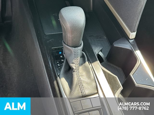 Used 2025 Toyota Camry LE FWD image 34