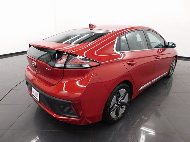 Used 2022 Hyundai Ioniq SEL image 13